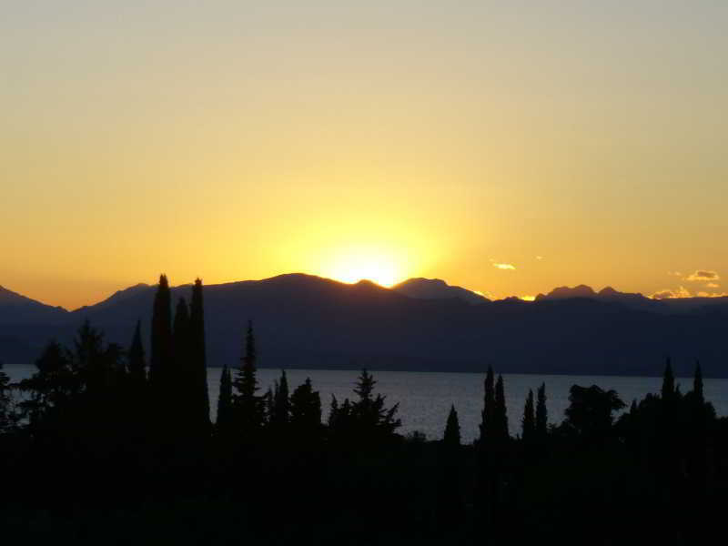 La Tinassara Bed & Breakfast Lazise Eksteriør bilde